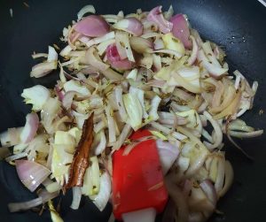 Mushroom curry with grated coconut recipe