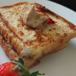 Strawberry-and-cinnamon-cream-cheese-french-toast-sandwich-Being-Rubitah-family-recipes
