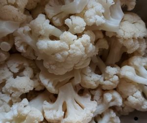 Blanch the florets- Cauliflower fritters or gobi pakora or fried cauliflower recipe- Being Rubitah- family recipes