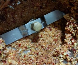 Course paste- Cauliflower fritters or gobi pakora or fried cauliflower recipe- Being Rubitah- family recipes