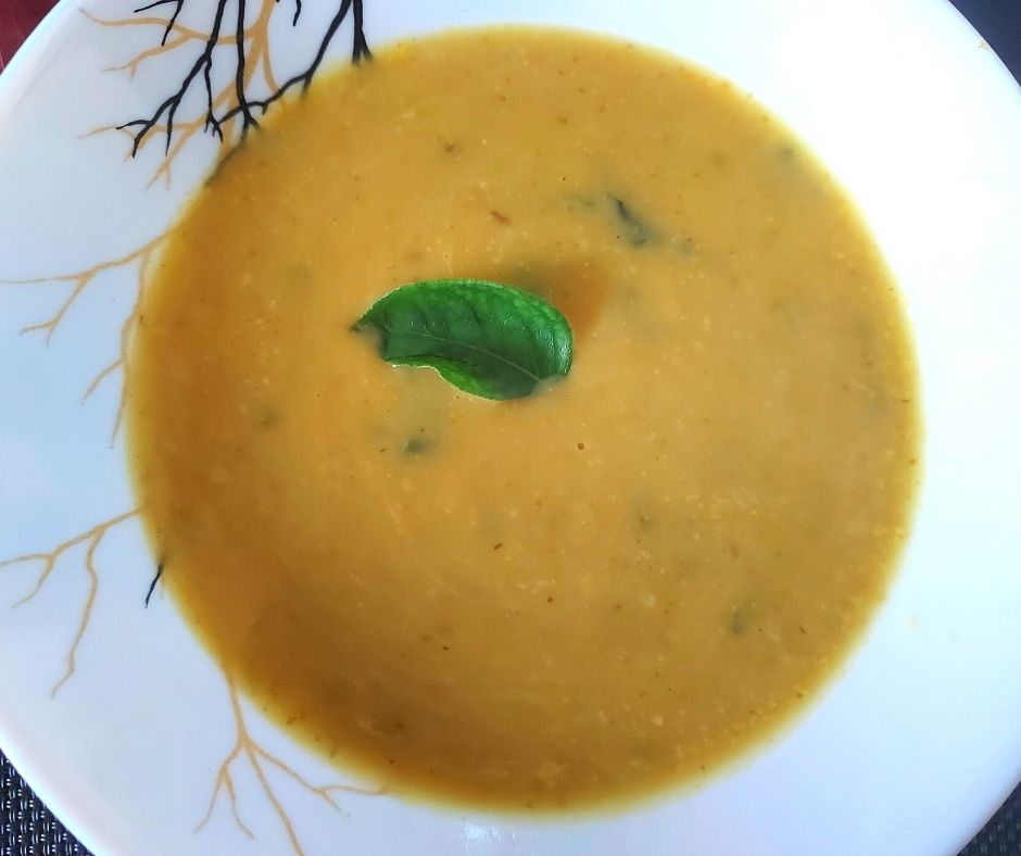 Vegan and spiced pumpkin soup with coconut milk and spinach- Being Rubitah- family recipes